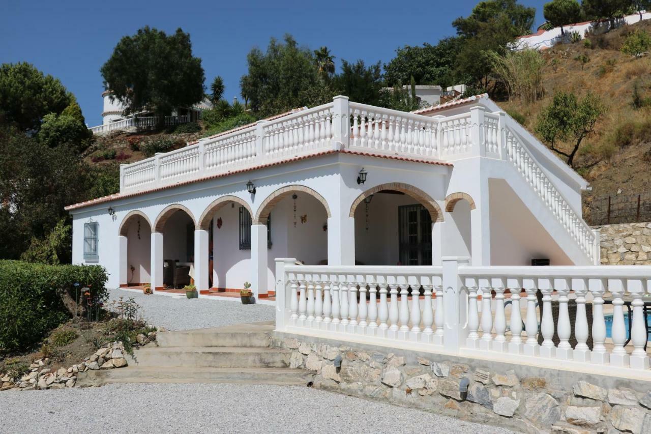 Casa Los Almendros Canillas de Albaida Exterior foto